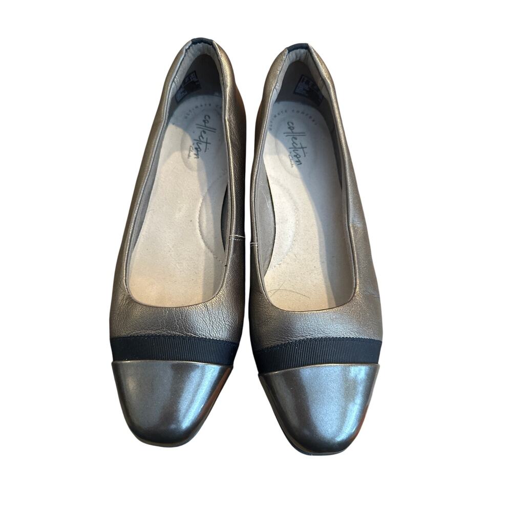 Women’s Collections by Clark’s Bronze Leather Ballet Flats. Size 8.5